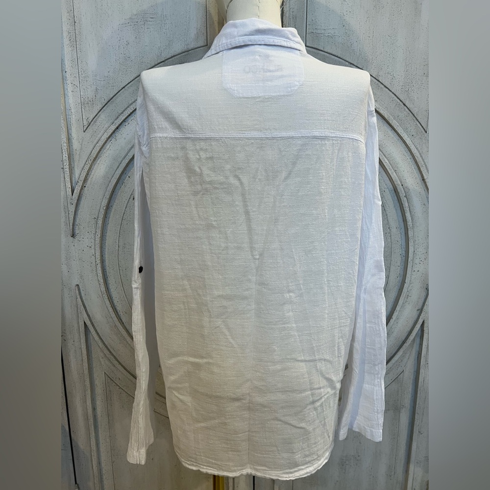 Blanco women’s textured White Cotton Shirt - Picture 4 of 7